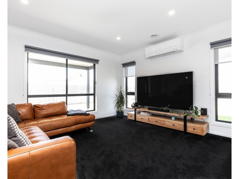 16 Omalley Drive, Warrnambool VIC 3280