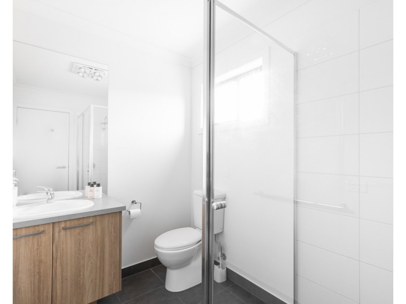 2 Montgomery Lane, Warrnambool VIC 3280