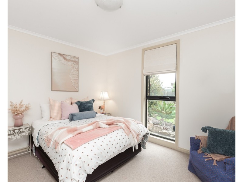 19 Childers Street, Peterborough VIC 3270