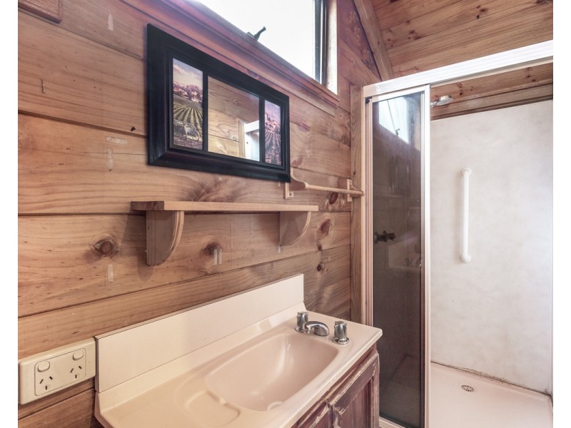 846 Tower Hill Road, Illowa VIC 3282