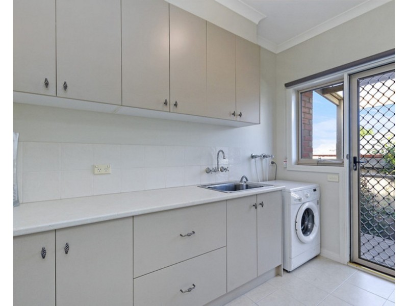 6 Chenoweth Court, Warrnambool VIC 3280