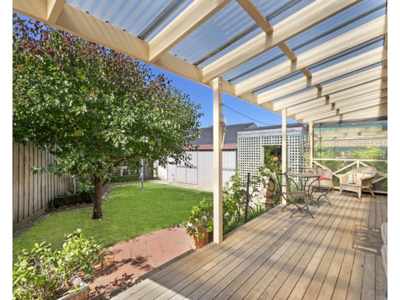 6 Chenoweth Court, Warrnambool VIC 3280
