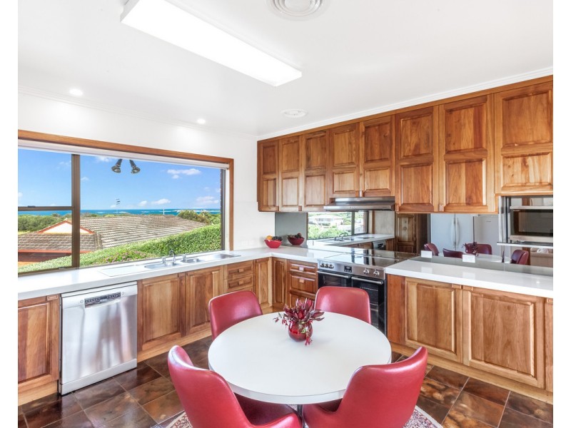 5 Omega Crescent, Warrnambool VIC 3280