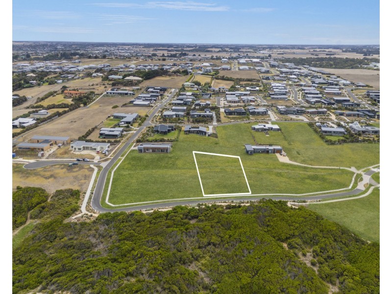 30 Southern Ocean Boulevard, Warrnambool VIC 3280