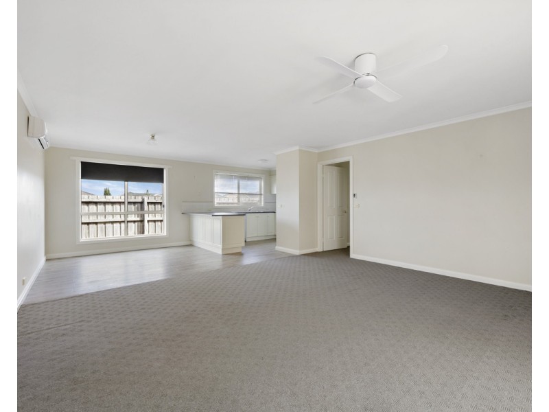 6 Festuca Court, Dennington VIC 3280