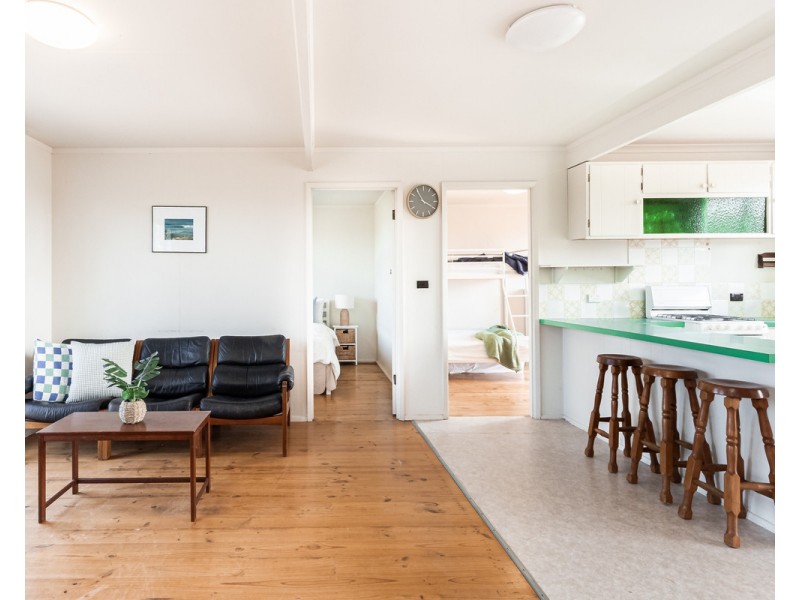 8 Casino Street, Peterborough VIC 3270