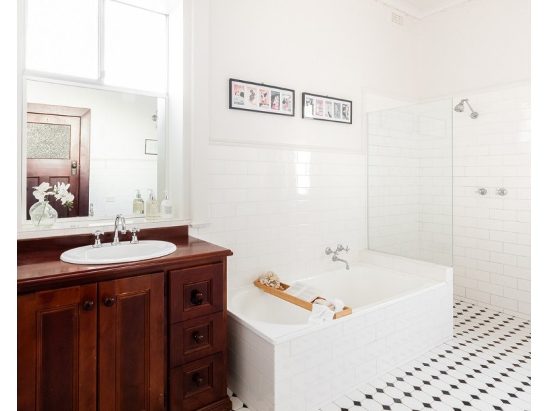 61 Canterbury Road, Warrnambool VIC 3280