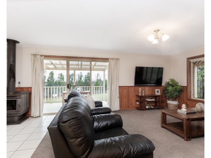 2 Adriana Crescent, Warrnambool VIC 3280