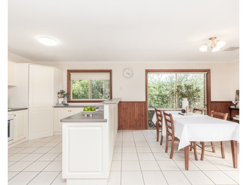 2 Adriana Crescent, Warrnambool VIC 3280