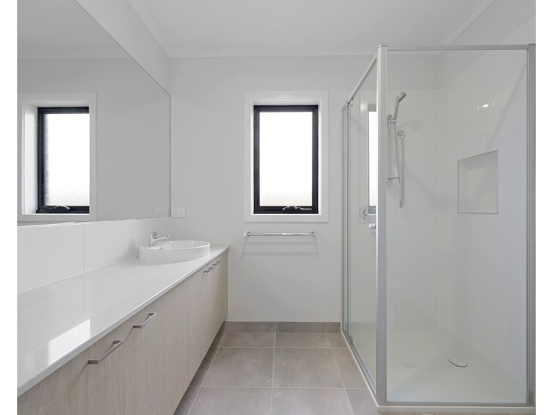 2 Sedgley Street, Warrnambool VIC 3280