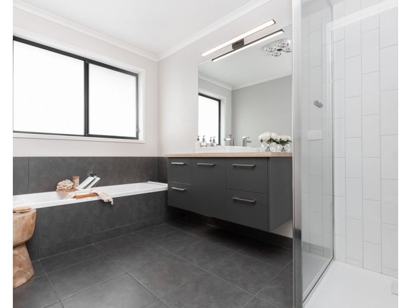 15 Recreation Drive, Warrnambool VIC 3280