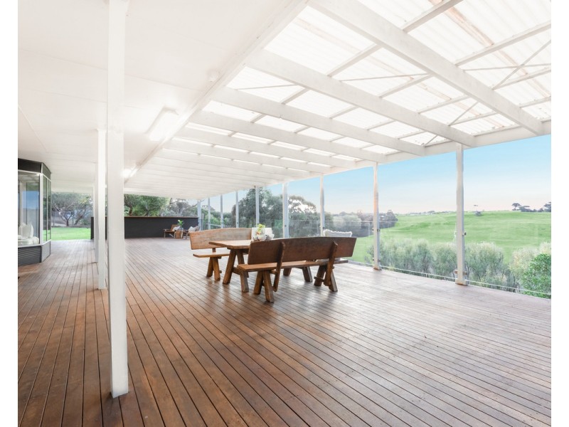 65 Quinns Road, Bushfield VIC 3281