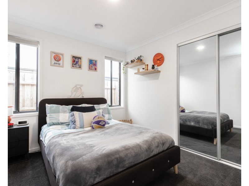 16 Yarra Drive, Warrnambool VIC 3280