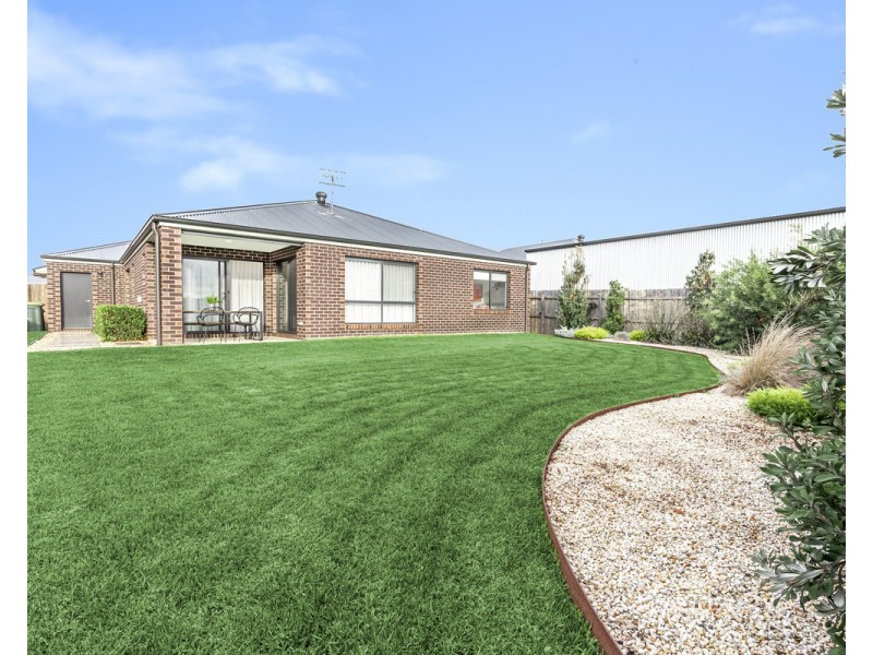 16 Yarra Drive, Warrnambool VIC 3280