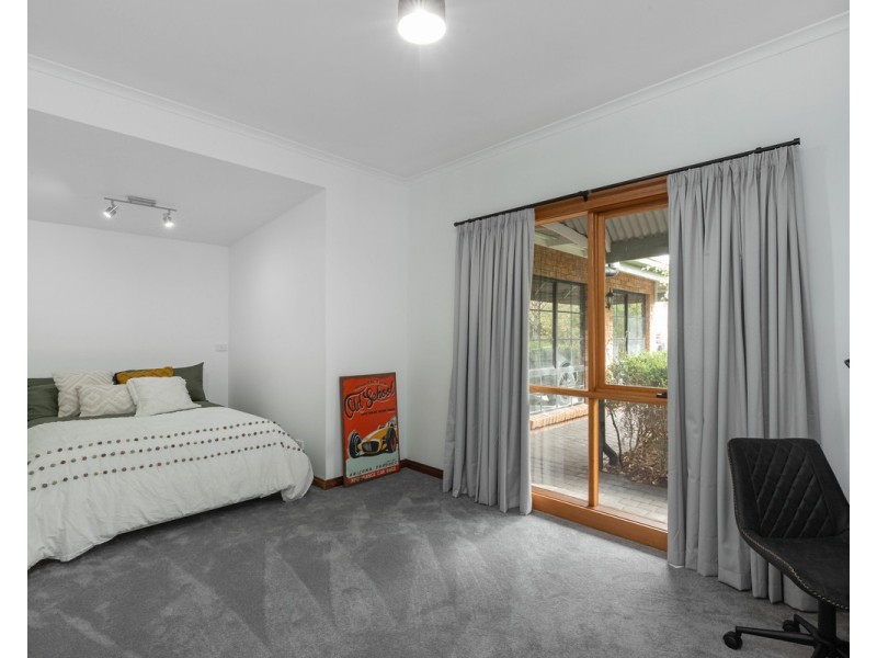 130 Drylakes Road, Allansford VIC 3277