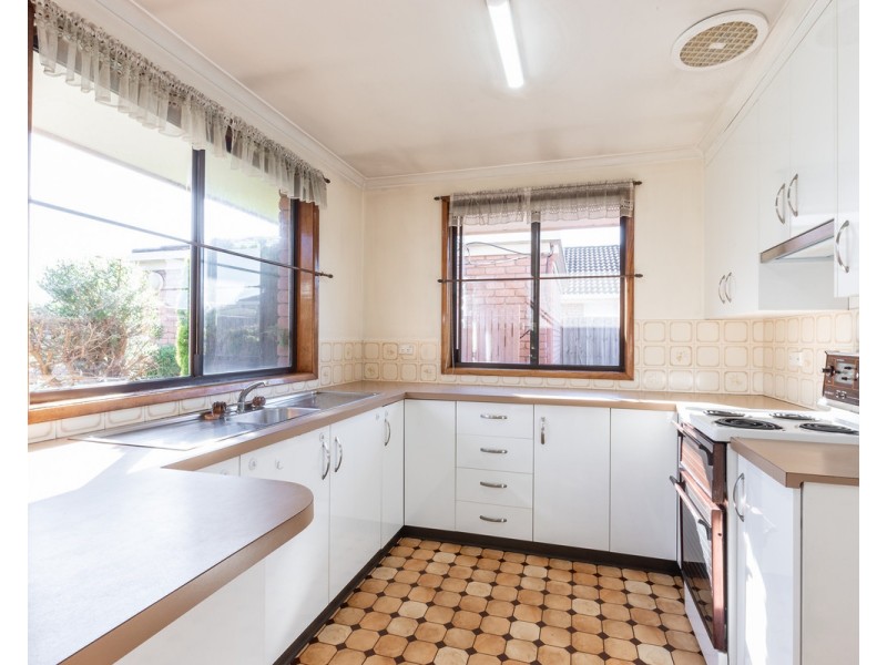 2/2 Monterey Court, Warrnambool VIC 3280