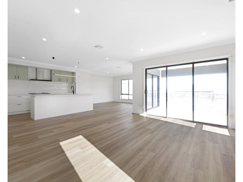 11 Dalrymple Drive, Warrnambool VIC 3280