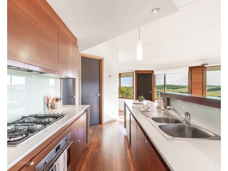 23 Logans Beach Road, Warrnambool VIC 3280