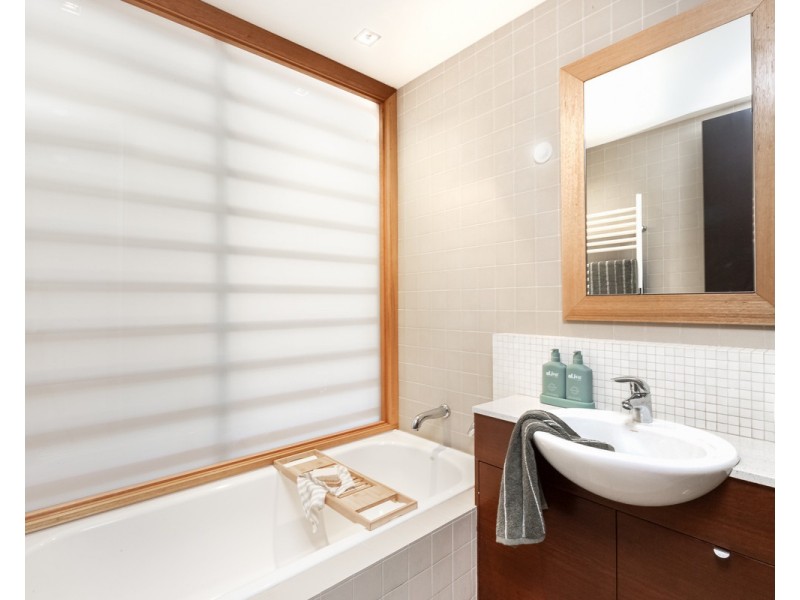 23 Logans Beach Road, Warrnambool VIC 3280