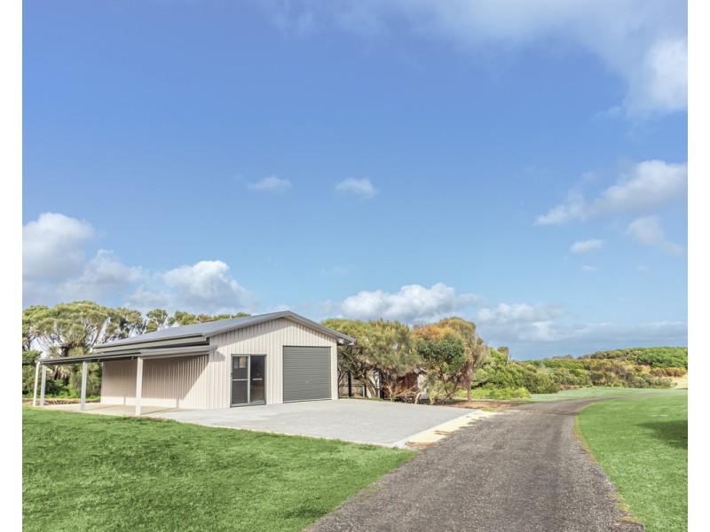 23 Logans Beach Road, Warrnambool VIC 3280