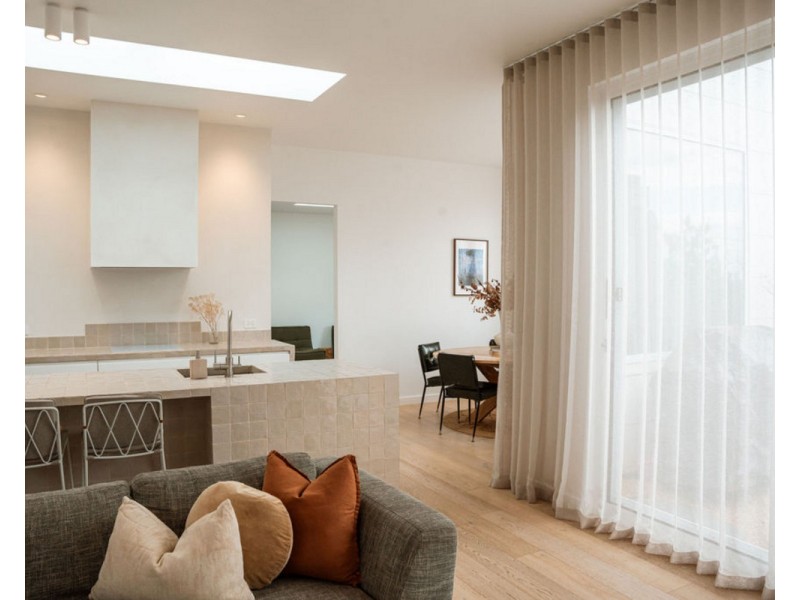 20 Callaway Court, Peterborough VIC 3270