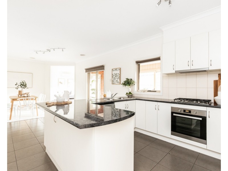 14 Dunroe Court, Warrnambool VIC 3280