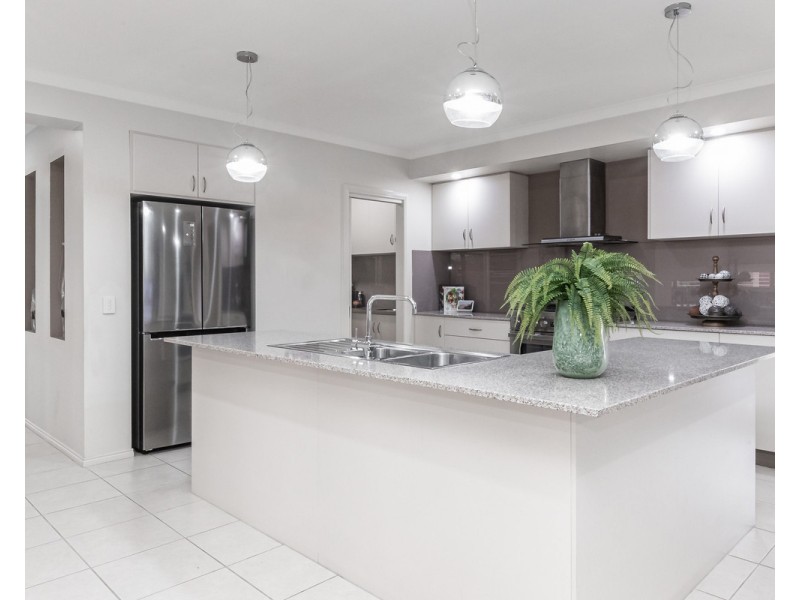 4 Murdoch Avenue, Warrnambool VIC 3280