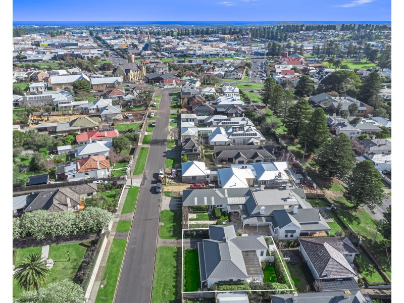 23 Mickle Crescent, Warrnambool VIC 3280