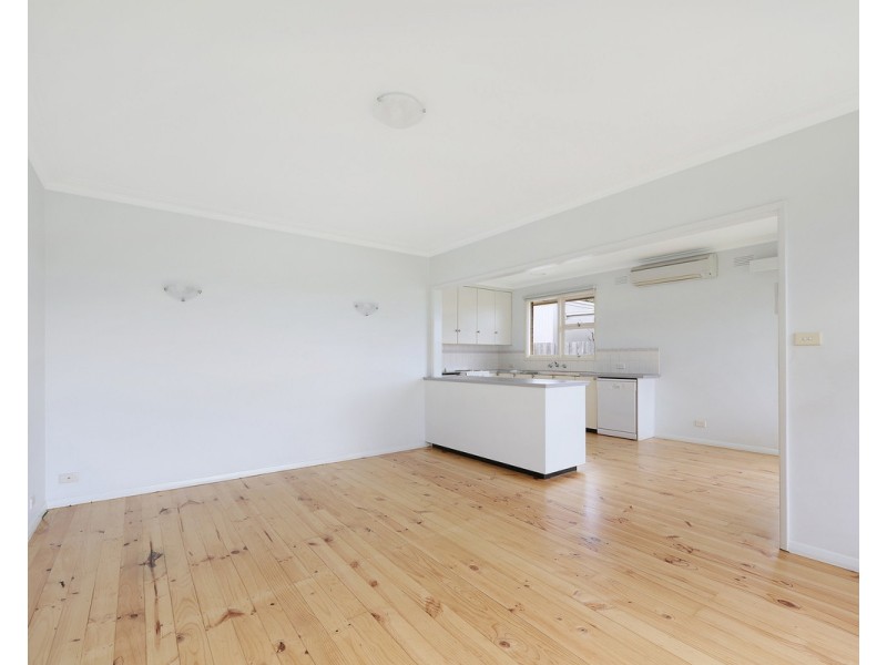 10 Iona Avenue, Warrnambool VIC 3280