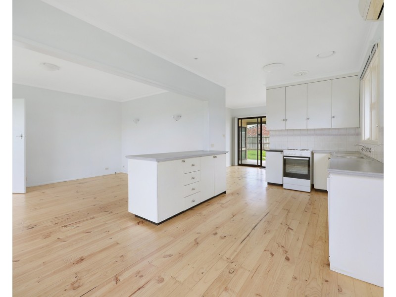 10 Iona Avenue, Warrnambool VIC 3280