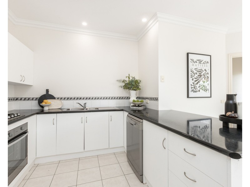 4 Loch Ard Place, Warrnambool VIC 3280