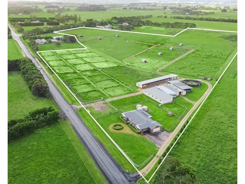 335 Spring Flat Road, Wangoom VIC 3279