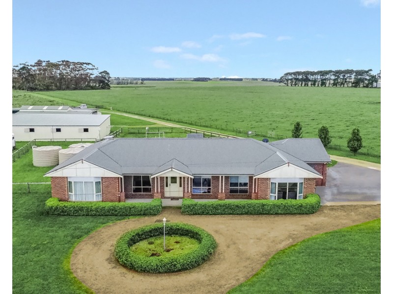 335 Spring Flat Road, Wangoom VIC 3279