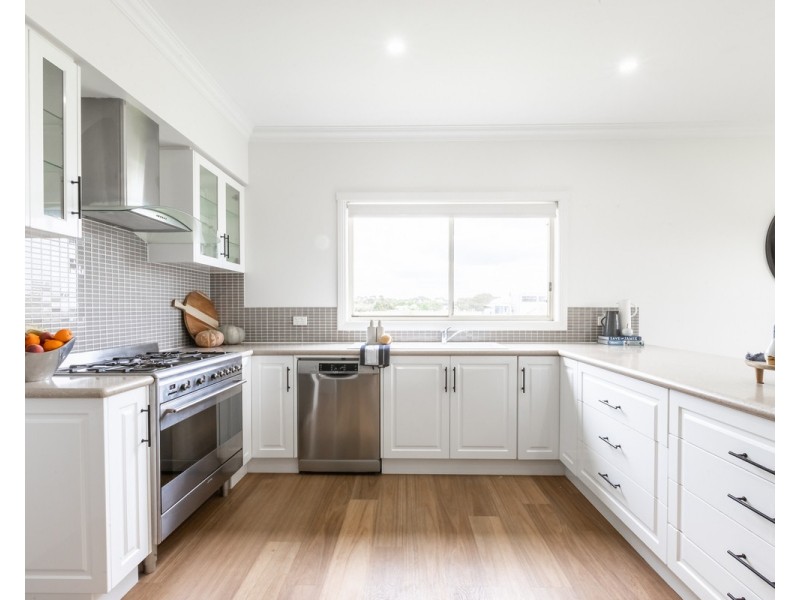 335 Spring Flat Road, Wangoom VIC 3279