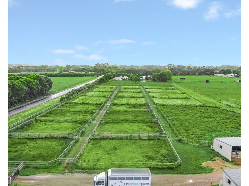 335 Spring Flat Road, Wangoom VIC 3279