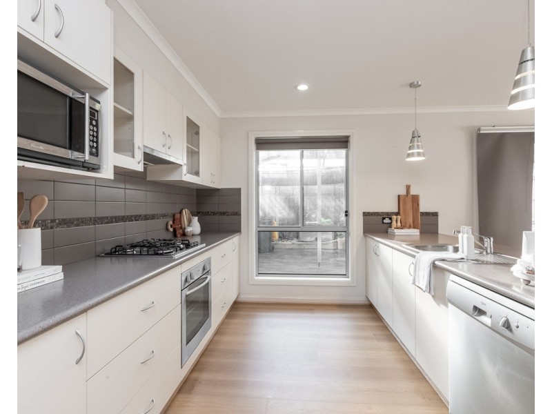 22 Adriana Crescent, Warrnambool VIC 3280