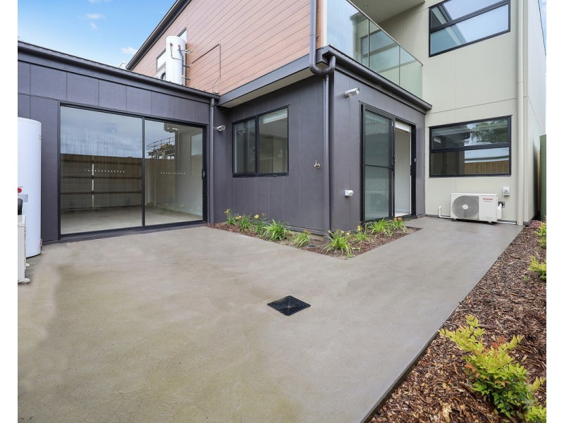 2/75 Mortlake Road, Warrnambool VIC 3280