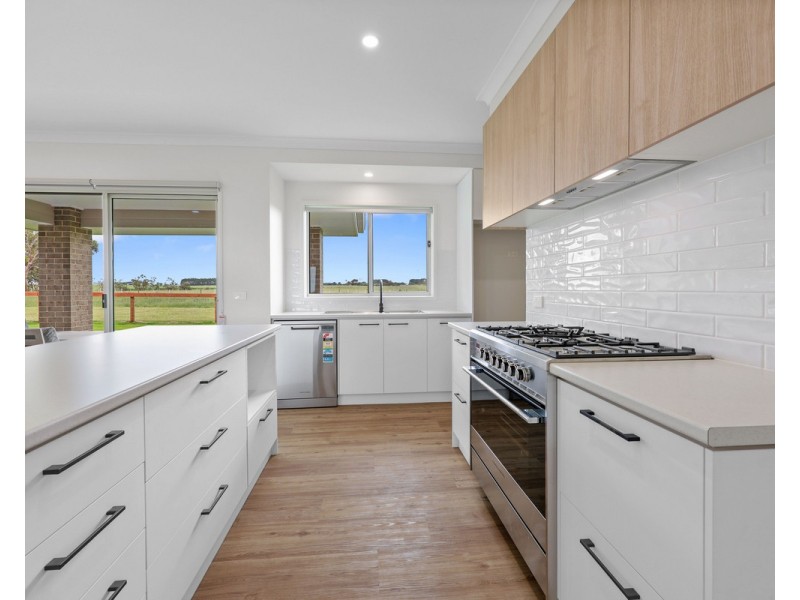 70 Nine Mile Creek Road, Koroit VIC 3282