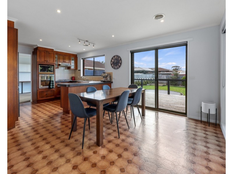 8 Heydon Avenue, Warrnambool VIC 3280