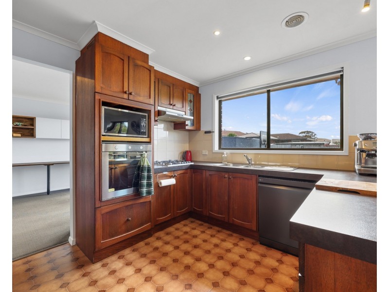 8 Heydon Avenue, Warrnambool VIC 3280