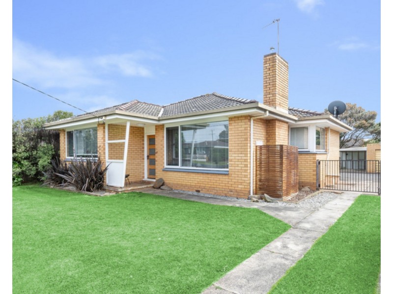 16 Reginald Grove, Warrnambool VIC 3280