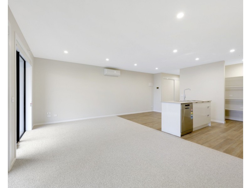 102/75 Mortlake Road, Warrnambool VIC 3280