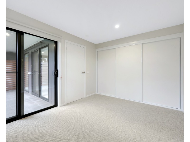 102/75 Mortlake Road, Warrnambool VIC 3280