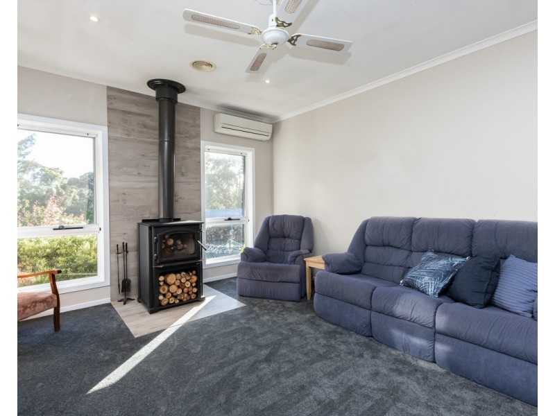 23 Bridge Road, Bushfield VIC 3281