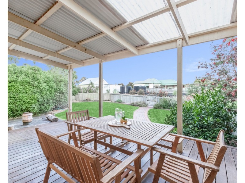 23 Bridge Road, Bushfield VIC 3281