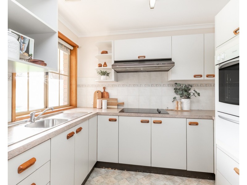 2/27 Nelson Street, Warrnambool VIC 3280