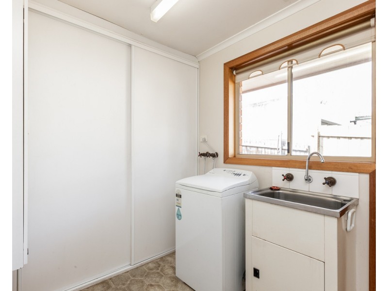 2/27 Nelson Street, Warrnambool VIC 3280