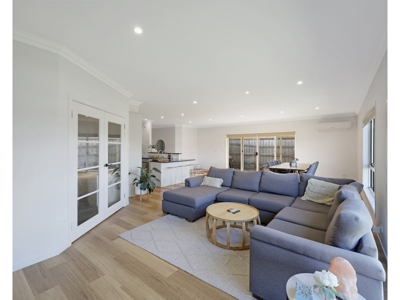 28 Nina Street, Dennington VIC 3280