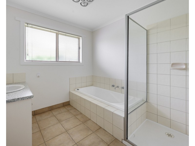 60 Gateway Road, Warrnambool VIC 3280