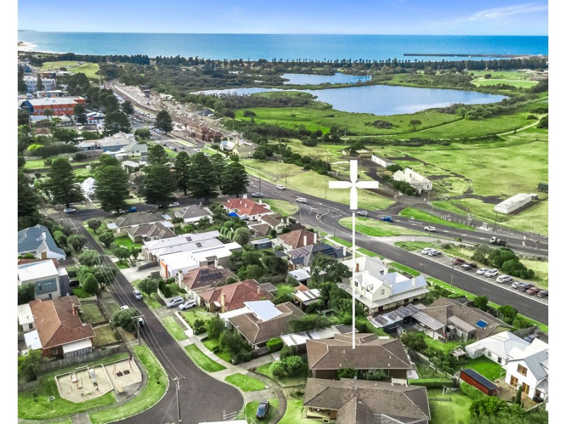 13 Shirley Grove, Warrnambool VIC 3280